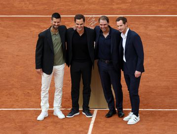 Πρώην παίκτης αποφασίζει τον GOAT μεταξύ Φέντερερ, Ναδάλ και Τζόκοβιτς... με το ChatGPT