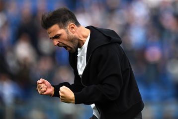 Η ηγετική ομιλία του Φάμπρεγκας στους παίκτες της Κόμο που σε κάνει να τον θες για προπονητή σου(vid)