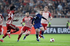 Αντίπαλοι Ολυμπιακού: Εκτός για 2-3 εβδομάδες ο Αντόνιο - Αναμονή για Μπόουεν στη Γουέστ Χαμ