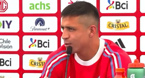 Ο Αλέξις Σάντσες καταγγέλλει: «Τα περιττώματά μας βγαίνουν από τις αποχετεύσεις του ντους» (vid)