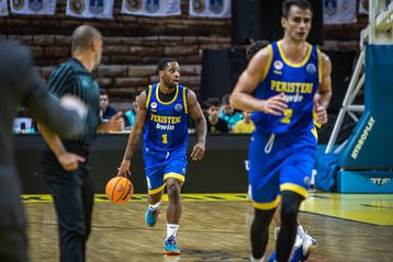 Παραλίγο... αυτοκτονία, αλλά πέρασε από την Ουγγαρία το Περιστέρι bwin