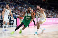 Μήτρου - Λονγκ: Πότε θα είναι διαθέσιμος για τον Ολυμπιακό και τι συμβαίνει με το ελληνικό διαβατήριο