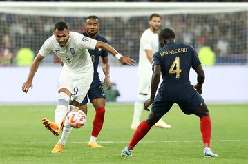 Να αποχαιρετήσει τα προκριματικά με το κεφάλι ψηλά θέλει η Ελλάδα κόντρα στη Γαλλία