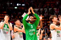 Ναζ Μήτρου - Λονγκ: Το «αντίο» στη Ζάλγκιρις και η πρώτη ερυθρόλευκη ανάρτηση