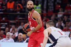 Ολυμπιακός: Πρόβλημα με Φουρνιέ - Αμφίβολος ενόψει Dubai BC