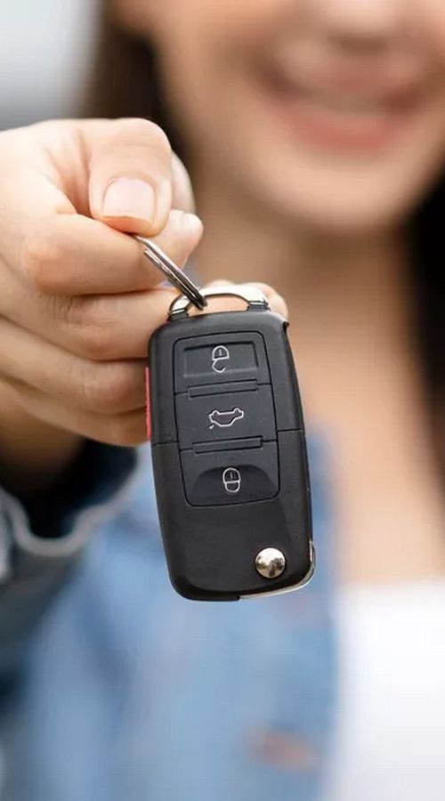 Μπορεί ο Ελληνας σήμερα να πάρει καινούργιο αυτοκίνητο;