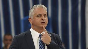 «Suicides» ή… αυτοκτονία; Η φράση που παρερμηνεύτηκε στον αγώνα Εφές – Μπαρτσελόνα