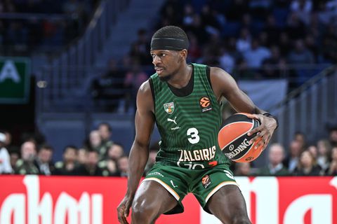 Φρανσίσκο: «Να μας σέβονται περισσότερο» - Η έκκληση που δεν εισακούστηκε (vid)