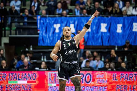 ΒΙΡΤΟΥΣ ΜΠΟΛΟΝΙΑ - ΜΑΚΑΜΠΙ ΤΕΛ ΑΒΙΒ