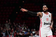 Πως έζησε το πρώτο του ματς με τον Ολυμπιακό ο Μόρις - Τι έκανε κόντρα στην Κολοσσό