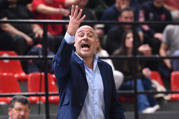 Τέλος η συνεργασία του Άρη Λυκογιάννη με την Ελιτζούρ Νετάνια