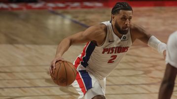 Οι Πίστονς διέλυσαν τους Χόρνετς