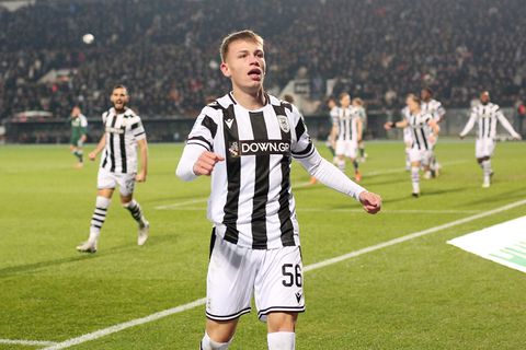 Μύθου: «Όπως το ονειρεύτηκα - Εκεί αφιερώνω το γκολ μου»