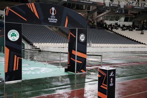 «Καμπάνα» στον Παναθηναϊκό από την UEFA για τον αγώνα με τη Στουρμ Γκρατς