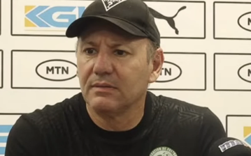 Οδηγός η Ελλάδα του 2004 για τις Κομόρες