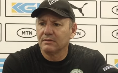 Οδηγός η Ελλάδα του 2004 για τις Κομόρες