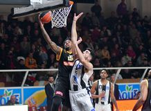 Η ΑΕΚ είχε τον τρόπο της και νίκησε τον Απόλλωνα στην Πάτρα (vid)