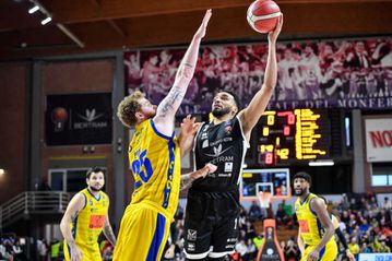 Κλείνει μεταγραφή-έκπληξη η Φενέρμπαχτσε