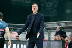 Μπαρτζώκας: «Σε παιχνίδι με τόσες επαφές ο Παναθηναϊκός AKTOR έκανε 15 φάουλ και οι βολές ήταν 31-14»