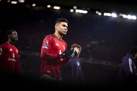 Ο Κασεμίρο αποχωρεί από τη Μάντσεστερ Γιουνάιτεντ στο τέλος της σεζόν