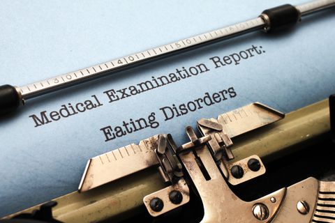  Διατροφική διαταραχή. Πώς να καταλάβεις πότε η σχέση σου με το φαγητό γίνεται πρόβλημα