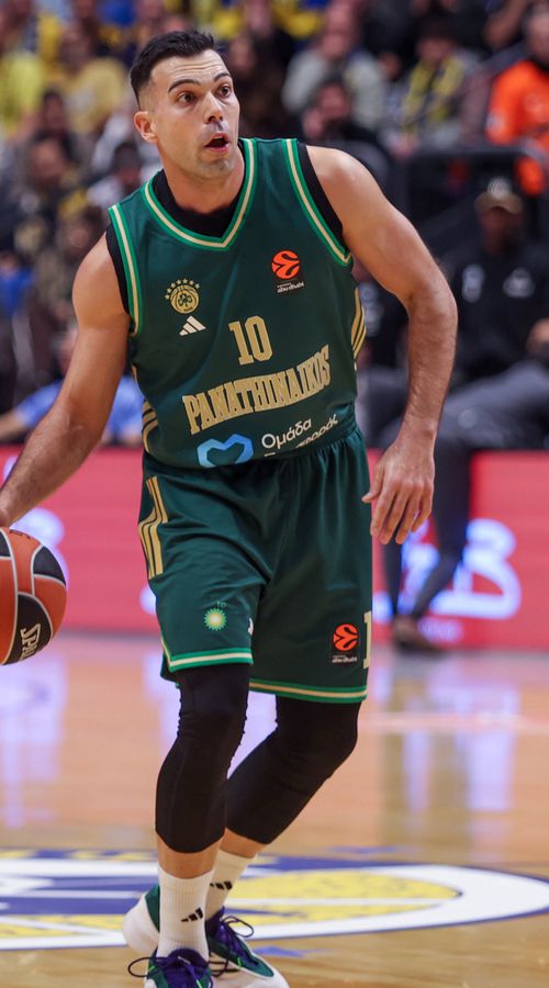 Σπάνιο γεγονός για τον Σλούκα - Πότε είχε ξαναμείνει άποντος