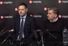 Ποστέκογλου και Μπιλ έγιναν viral εξαιτίας της... άβολης συνέντευξης τύπου τους (vid)