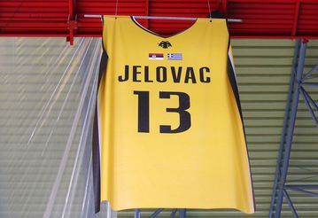 ΚΑΕ ΑΕΚ: «Έκαψαν τη φανέλα του αδικοχαμένου Στεφάν στην Τούμπα. Ξεπέρασαν κάθε όριο»