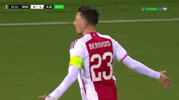 Ο Μπέργκχαους με δυνατό σουτ από το ύψος του πέναλτι έκανε το 1-0 για τον Άγιαξ