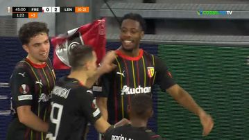 Με ωραίο σκάψιμο του Ουαχί η Λανς έκανε το 2-0