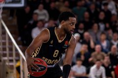 «Κοντά στο να γίνει νατουραλίζε Πολωνός ο Τζόρνταν Λόιντ»