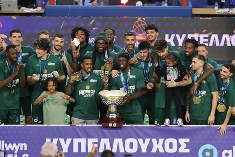 O Αταμάν είχε πλάνο και Χέιζ-Ντέιβις, ο Ολυμπιακός πιάστηκε αδιάβαστος στο πρώτο crash-test της σεζόν!