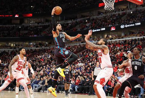 Δε σταμάτησαν ούτε στο Σικάγο οι Πίστονς και προελαύνουν για την πρωτιά