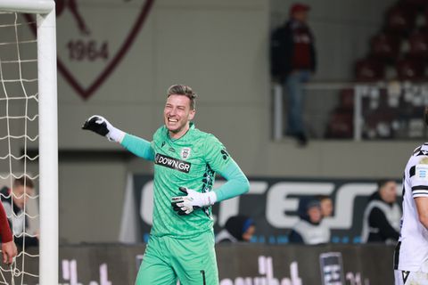 Ανησυχία με Παβλένκα στον ΠΑΟΚ - Αμεσα στη Θεσσαλονίκη για εξετάσεις