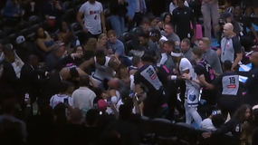 Τρομερό ξύλο στο NBA ανάμεσα σε Σκότι Πίπεν Τζούνιορ και Μάιρον Γκάρντνερ