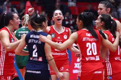 Θρίαμβος του Ολυμπιακού στο ντέρμπι με ανατροπή, «έσπασε» το αήττητο του Παναθηναϊκού