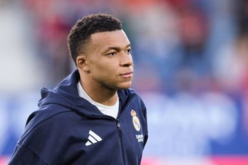 Ουκιτζά κατά Εμπαπέ: «Υποκριτής, σε προσβάλλει άσχημα όταν χάνει»