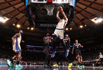 Oι Νικς υπέταξαν τους Ρόκετς με ανατροπή!