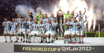 Στο πάρτι της Αργεντινής ο δημιουργός του «Muchachos» - «Κέρδισε τη θέση του», είπε ο Σκαλόνι