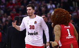 Ξέσπασμα Ραζνάτοβιτς για Πετρούσεφ: «Είναι δυνατόν τα σέρβικα media να αναμεταδίδουν αυτές τις πληροφορίες;»