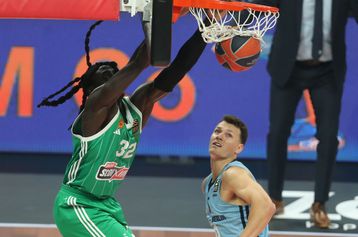 Δύο «τερματοφύλακες» και ένας «Κύκλωπας» κλέβουν τη δόξα από τους σταρ!