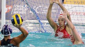 Προβάδισμα για το final four του Champions League για τον Ολυμπιακό, 11-10 τη Βουλιαγμένη