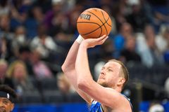 Ο Ινγκλς ξεκίνησε βασικός μετά από 3 χρόνια για λόγο ιδιαίτερο και συγκινητικό (vid)