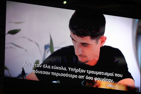 Η ΑΕΚ ανακοίνωσε την ανανέωση του Μάνταλου, με συγκλονιστικό γράμμα προς τον γιό του (vid)