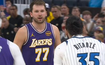 Ντόντσιτς και Μπιτάτζε σε πόλεμο δηλώσεων: «Μίλησε για την οικογένειά μου»