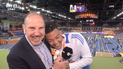 Επικός Καραλής μετά την απομονή: «Είμαι πολύ ξενυχτισμένος, δεν μας άφησε καθόλου να κοιμηθούμε ο άλλος» (vid)