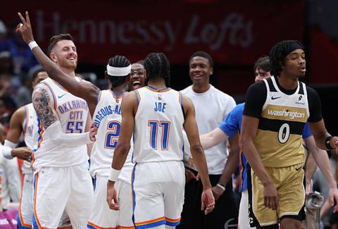 Οι Θάντερ συνέτριψαν τους Ουίζαρντς σε ματς με ένταση και αποβολές!