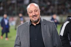 Μπενίτεθ: «Να πάρουμε όσο περισσότερες νίκες μπορούμε στα Play Off»