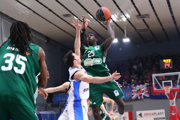 Με επιθετική πολυφωνία ο Παναθηναϊκός AKTOR επικράτησε άνετα του Πανιωνίου Cosmorama Travel στην Γλυφάδα