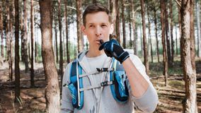 Hydration Packs: Το Απόλυτο gadget για Ενυδάτωση σε Προπόνηση και Outdoor Δραστηριότητες